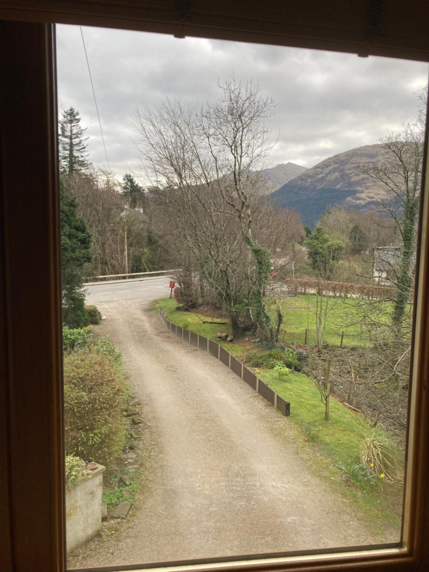 Springbank Apartment - Sleeps 4 - Pet Friendly Fort William Exterior foto